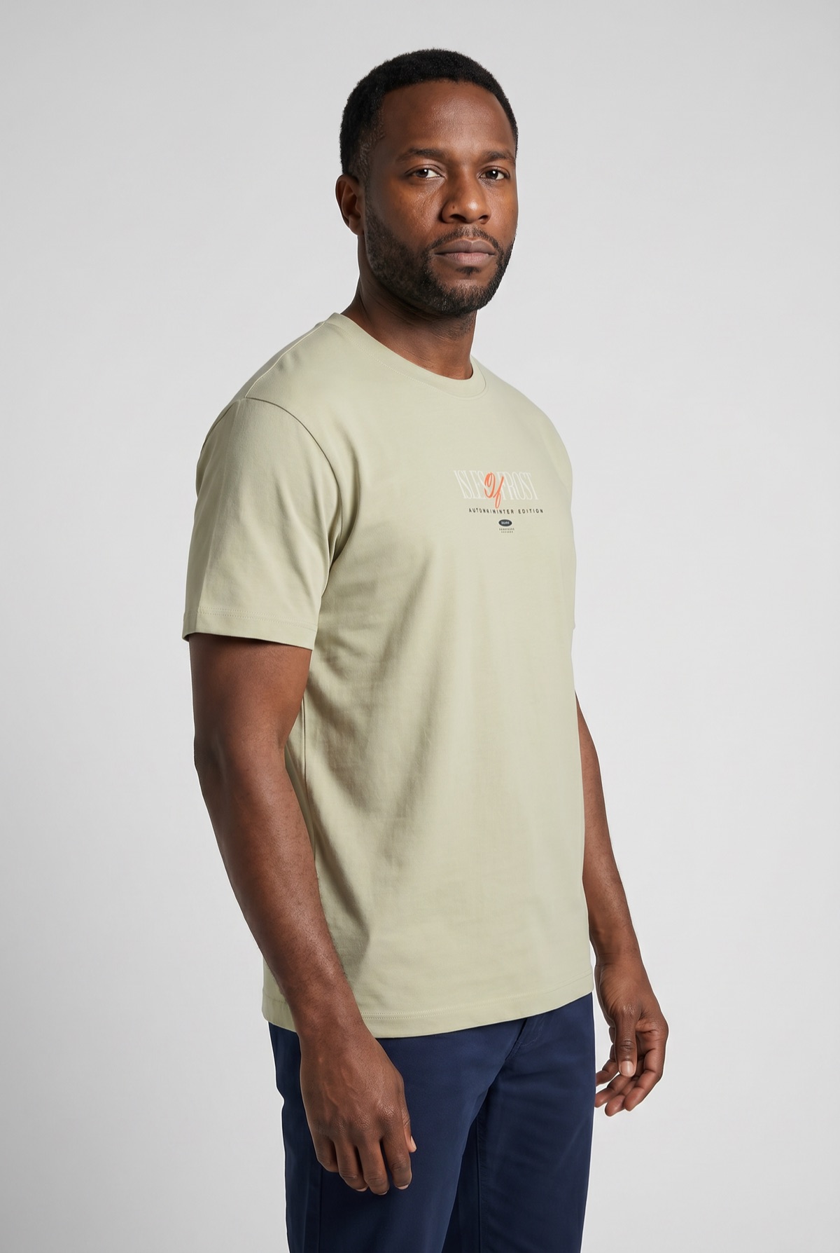 T-shirt — side